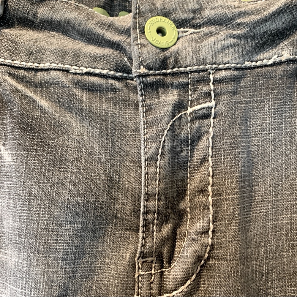 HYDRAULIC Women’s Gray Ankle Cropped Distressed Denim Jeans Size 18W - Picture 7 of 14